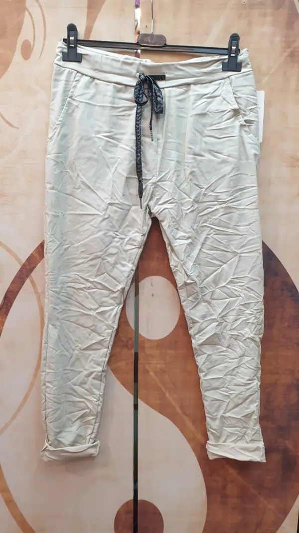 İtalyan Likralı Deri Görünümlü Lak Pantolon